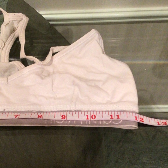 🛍Free gift 🎁 with any purchase🛍⬇️Price Drop⬇️Calvin Klein sports bra - Picture 2 of 3